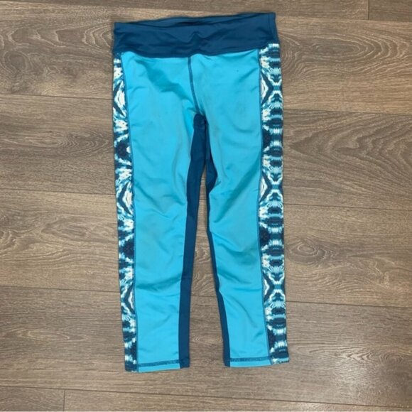 Forever 21 Women's Capri Leggings Cropped Activewear Gym Athletics Blue Small - Picture 1 of 3